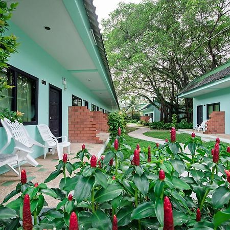 Baantonsai Garden Resort Patong Extérieur photo
